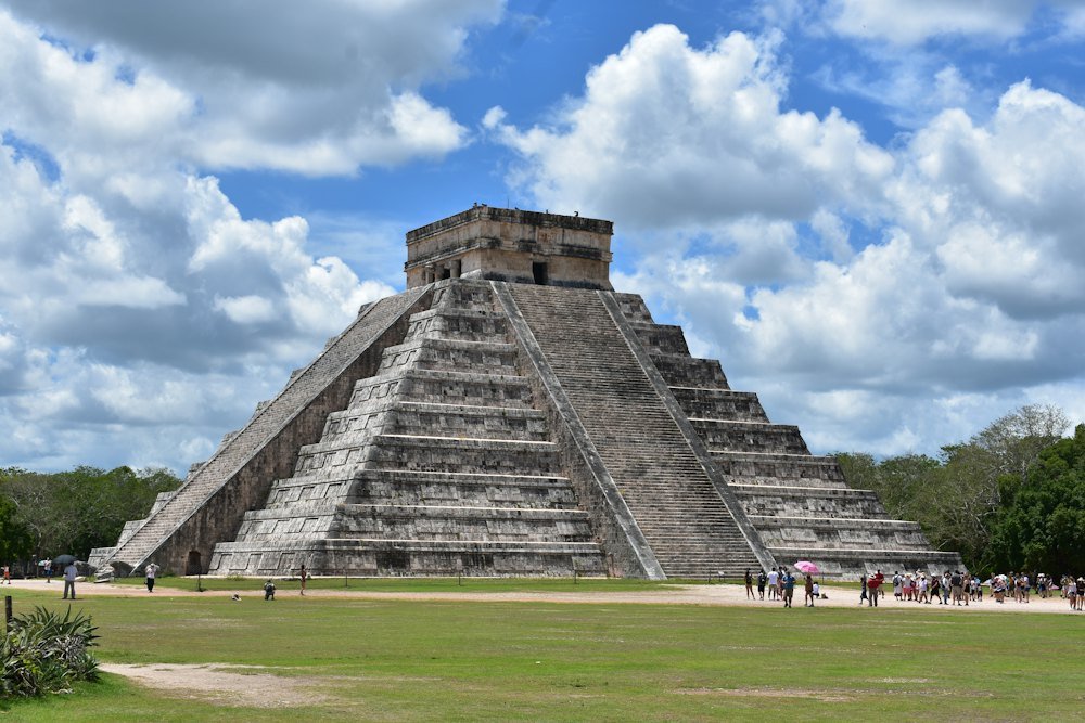 Mexico City, Pyramids & Colonial Towns